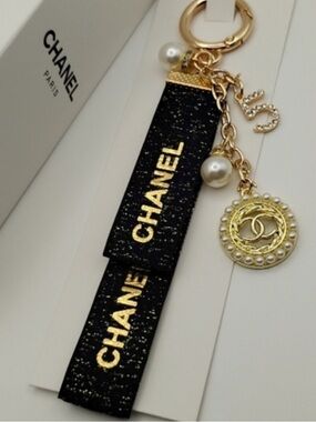 New GWP CC keychain